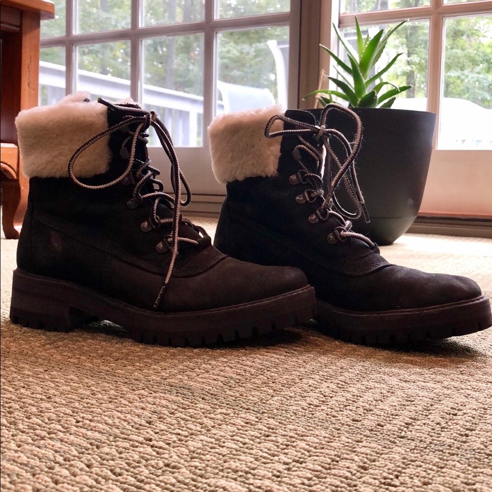 Timberland Boots- Sherpa Lined